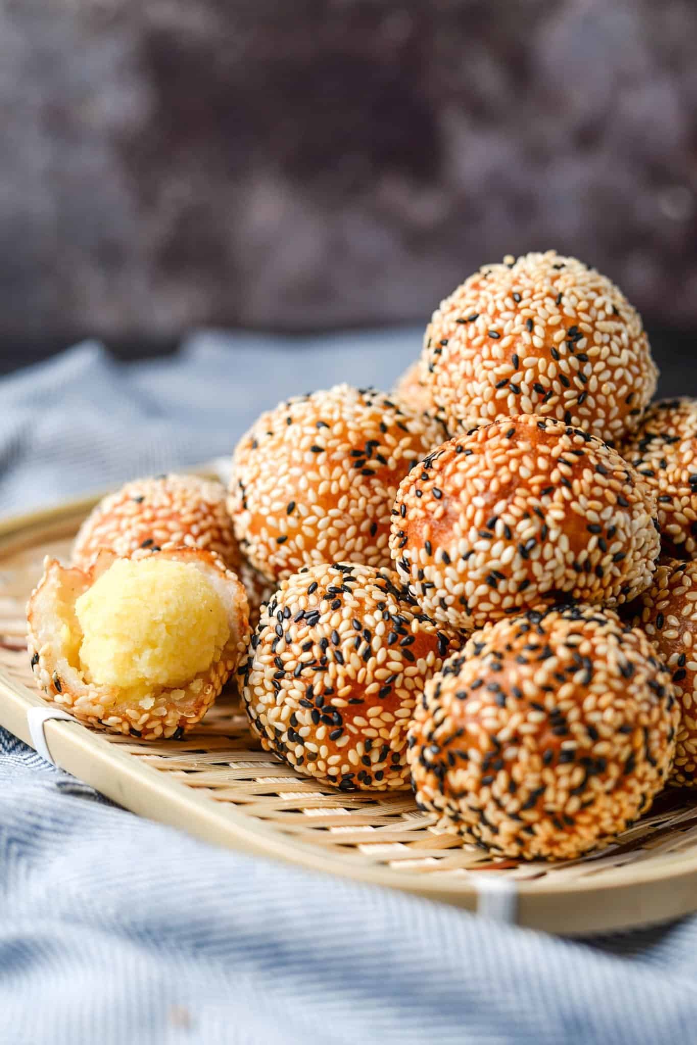 Vietnamese Sesame Balls (Bánh Rán Vừng) - Summer & Spice